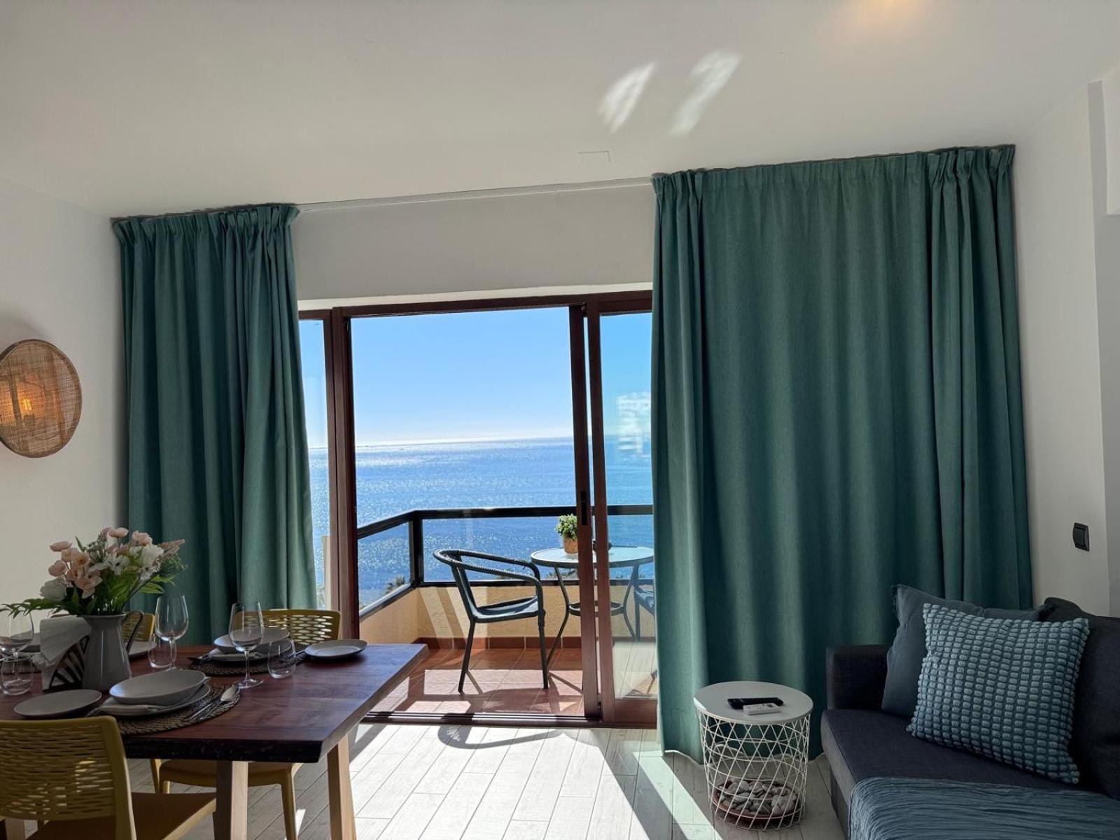 Aloha Playa Studio Sea Views 베날마데나코스타 외부 사진